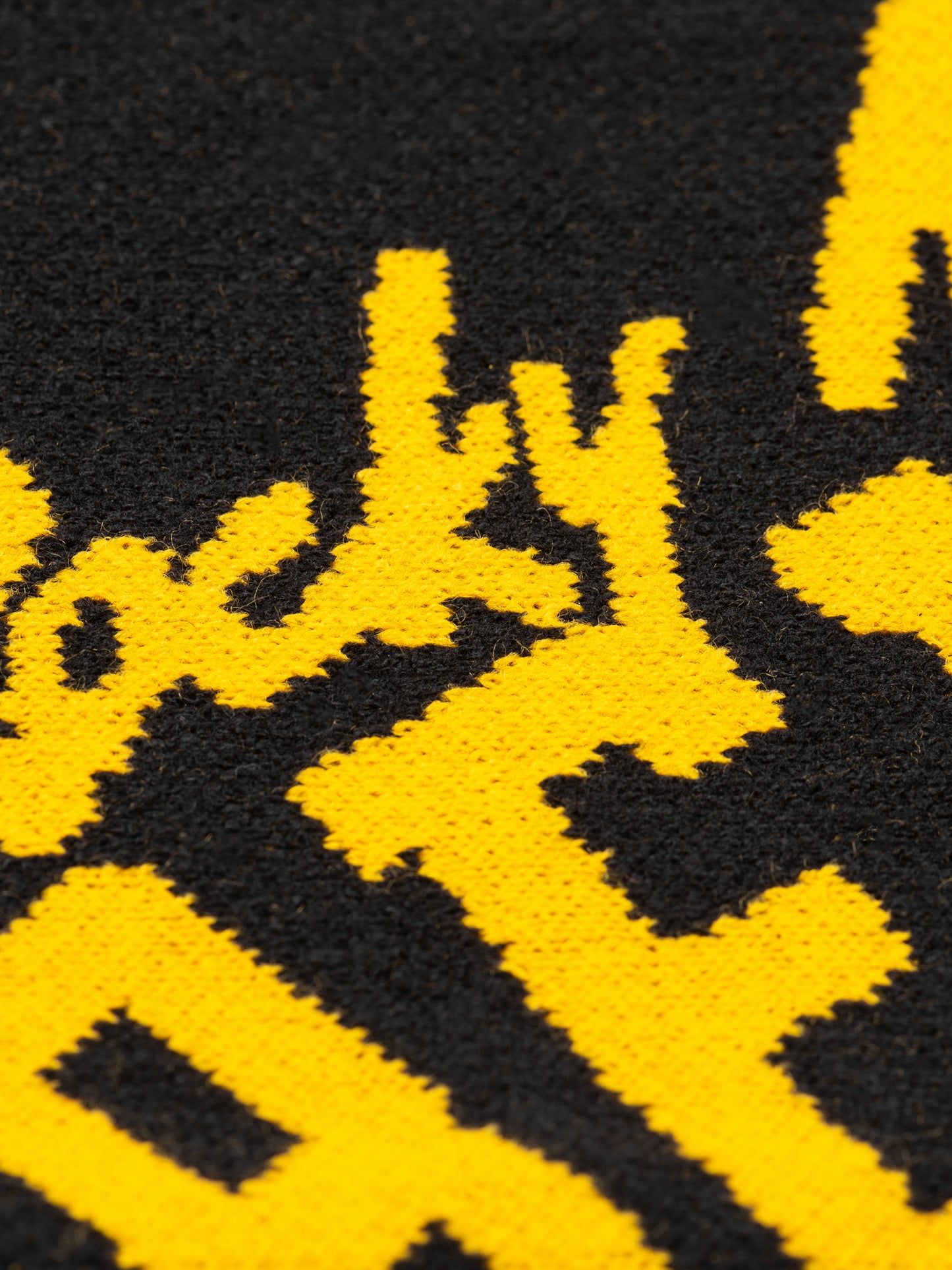 FAN SCARF