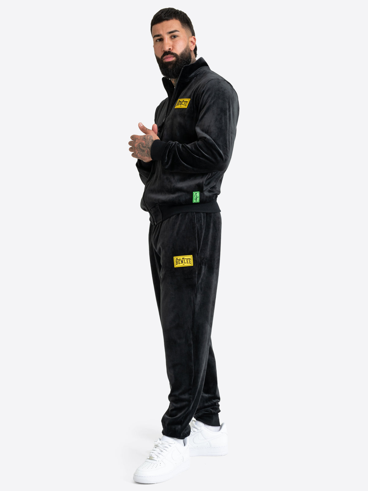 MPUNKT SUIT
