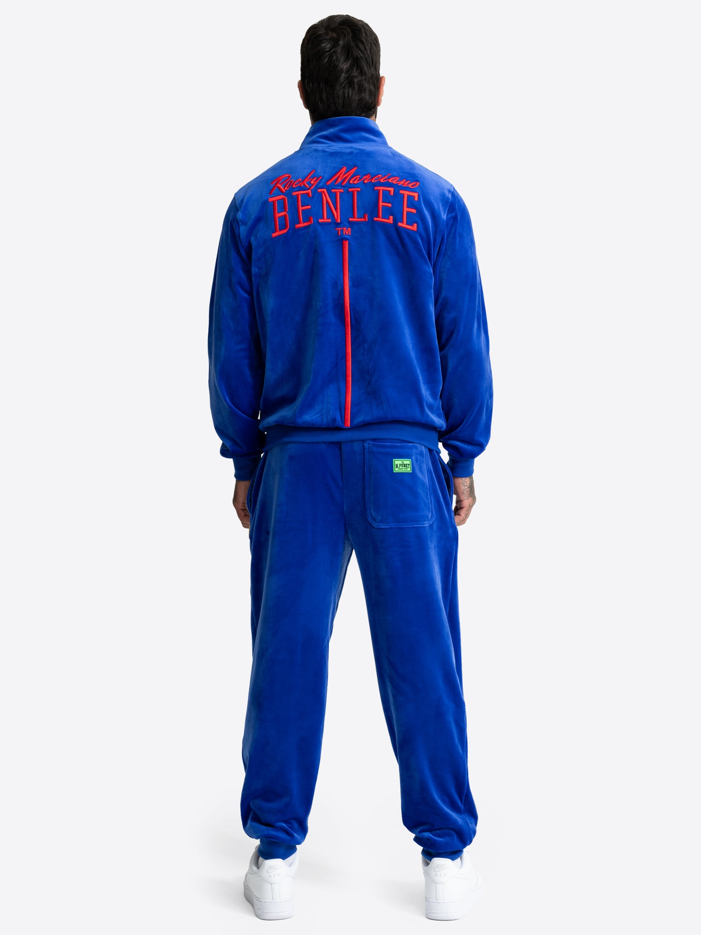 MPUNKT SUIT