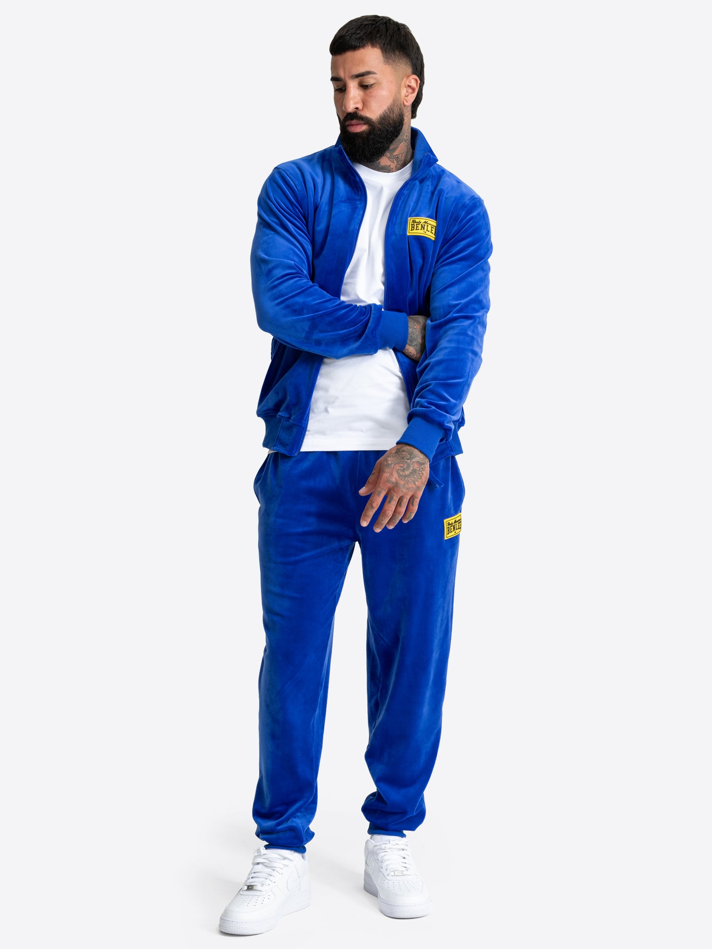 MPUNKT SUIT