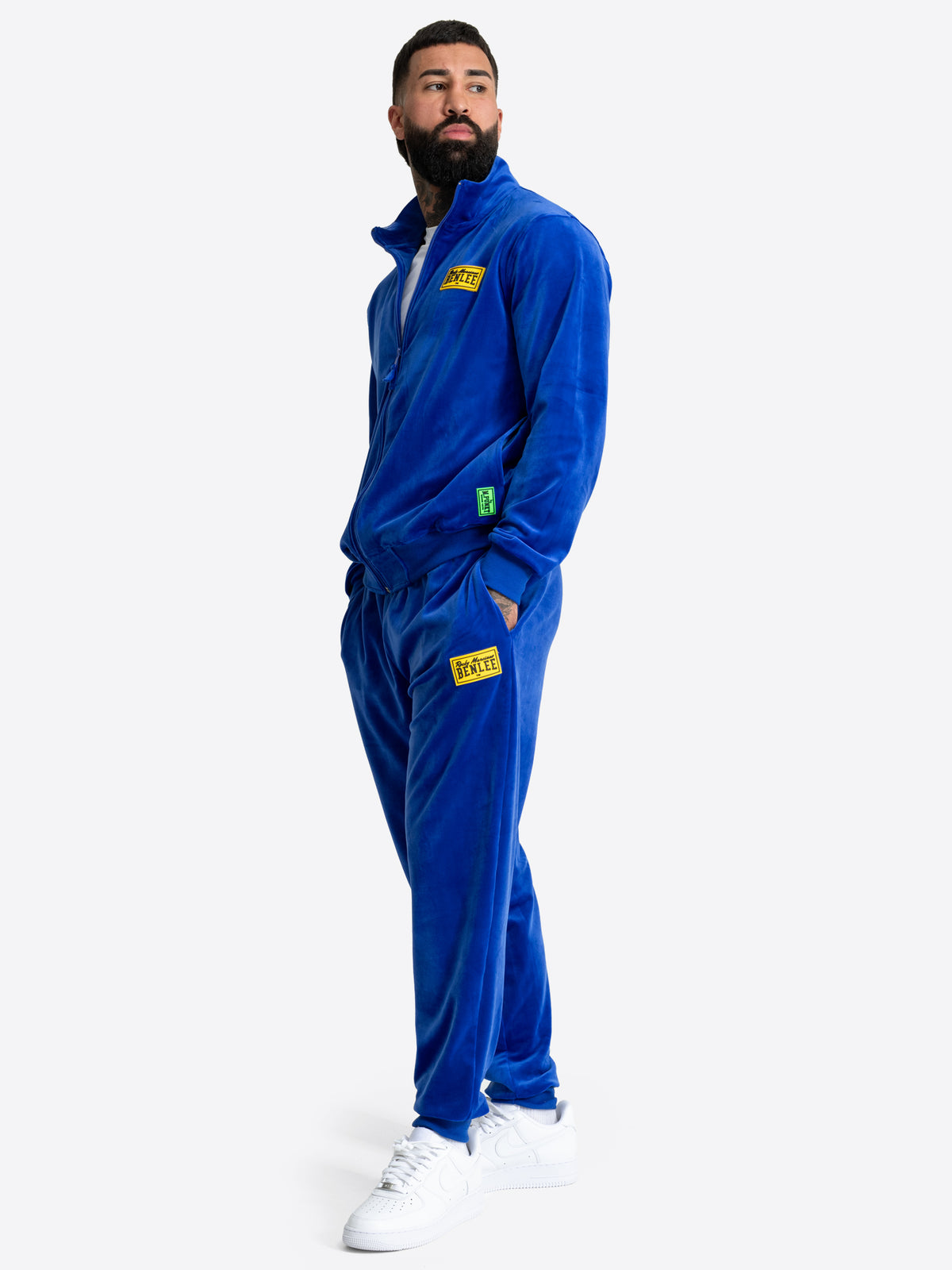 MPUNKT SUIT