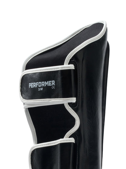 PERFORMER